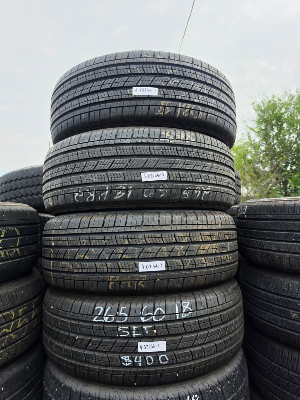 265/60R18 Set (4 Used Tires) Michelin Primacy LTX