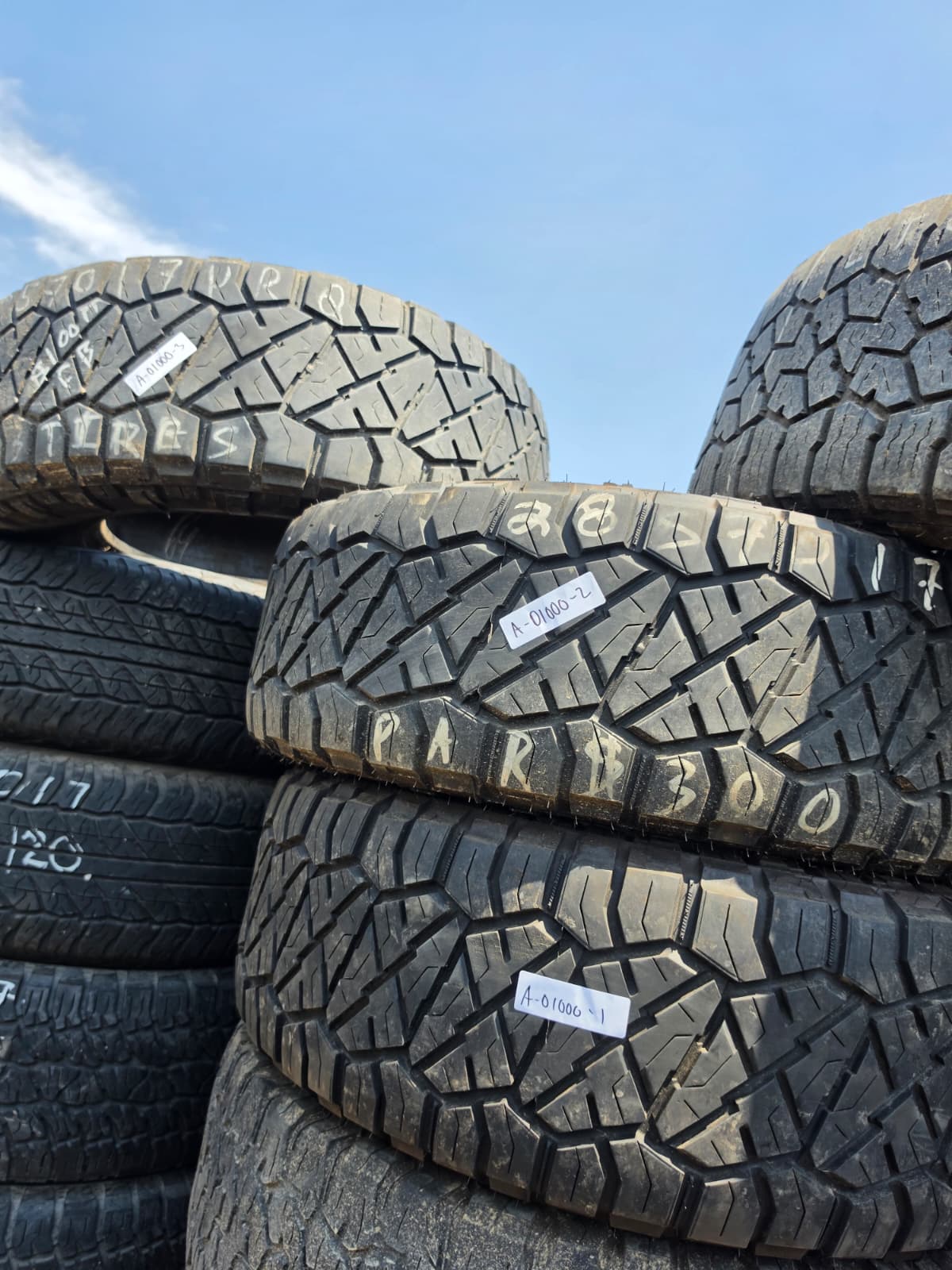 285/70R17 (3 Used Tires) Nitto Ridge Grappler