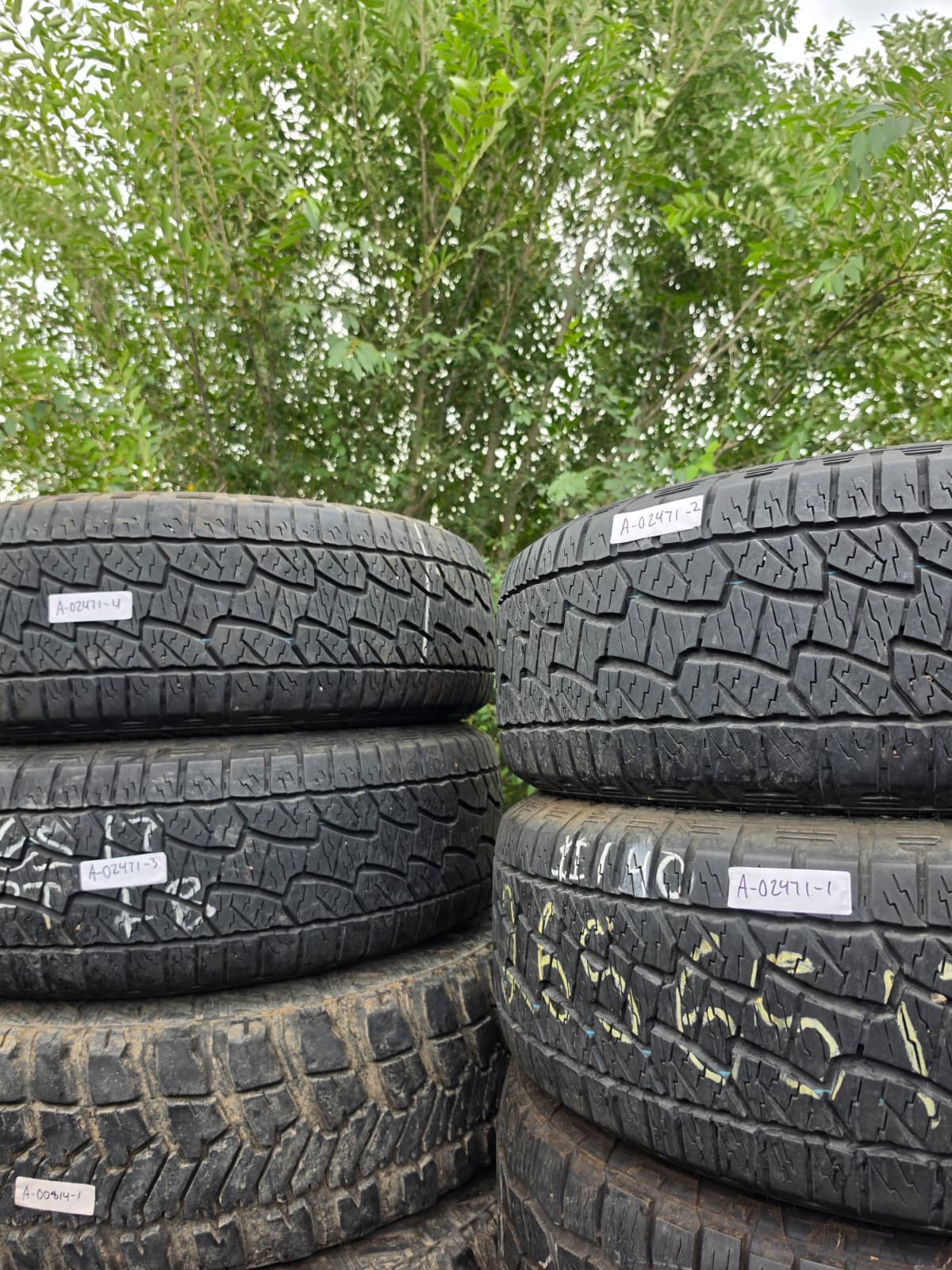 265/65R17 Set (4 Used Tires) Hankook Dynapro ATM